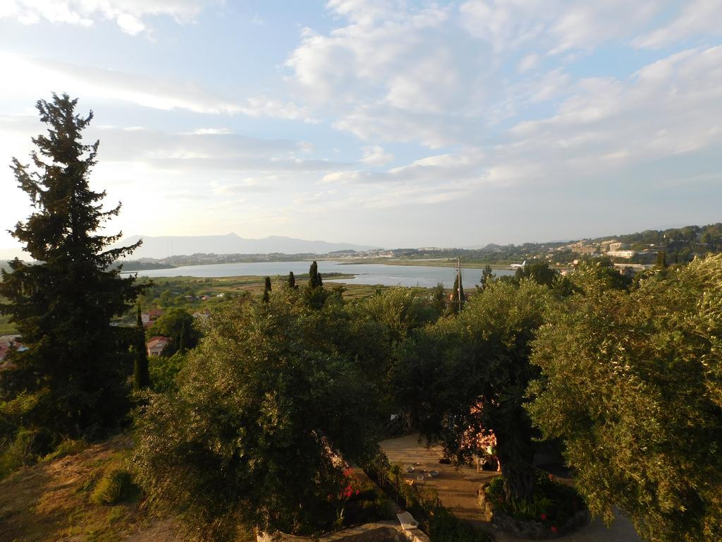 Olga'S Hill Perama (Corfu) Exterior foto