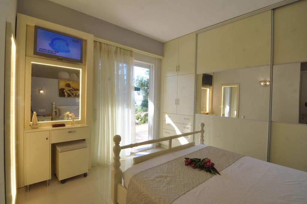 Olga'S Hill Perama (Corfu) Exterior foto
